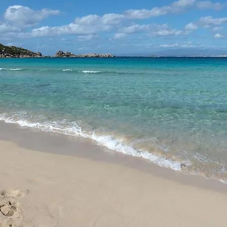 Glorious Le Pavoncelle One Bedroom Sleeps Four And Child Num1450 Διαμέρισμα Santa Teresa Gallura